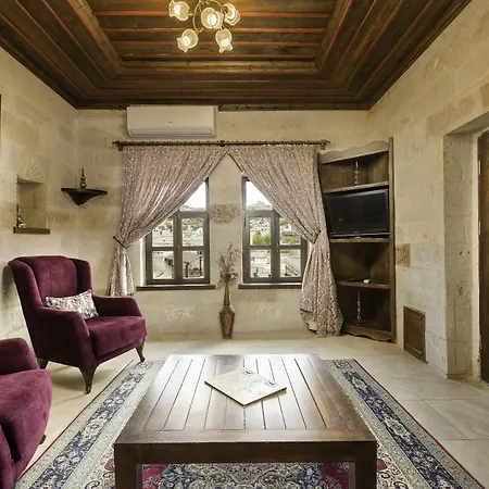 Doors Of Cappadocia Special Cave (adults Only) 格雷梅