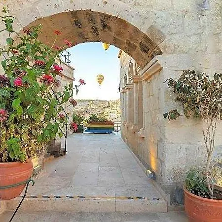 Doors Of Cappadocia Special Cave (adults Only) 格雷梅